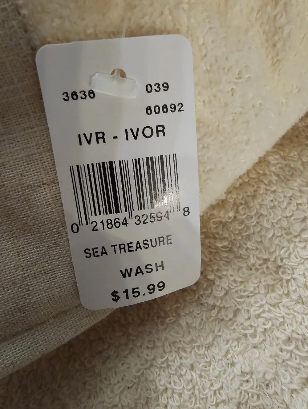 Avanti Sea Treasure Ivory Embroidered Embellished 8 Pc Towel Set Coastal
